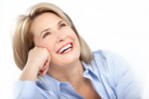 smiling woman with beautiful teeth